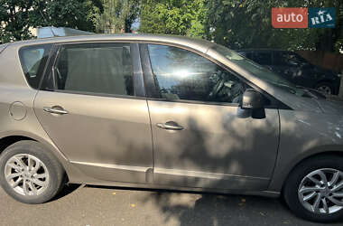 Минивэн Renault Megane Scenic 2012 в Мукачево