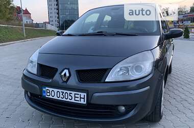 Минивэн Renault Megane Scenic 2008 в 