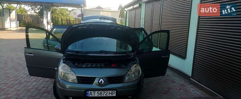 Мінівен Renault Megane Scenic 2005 в Долині