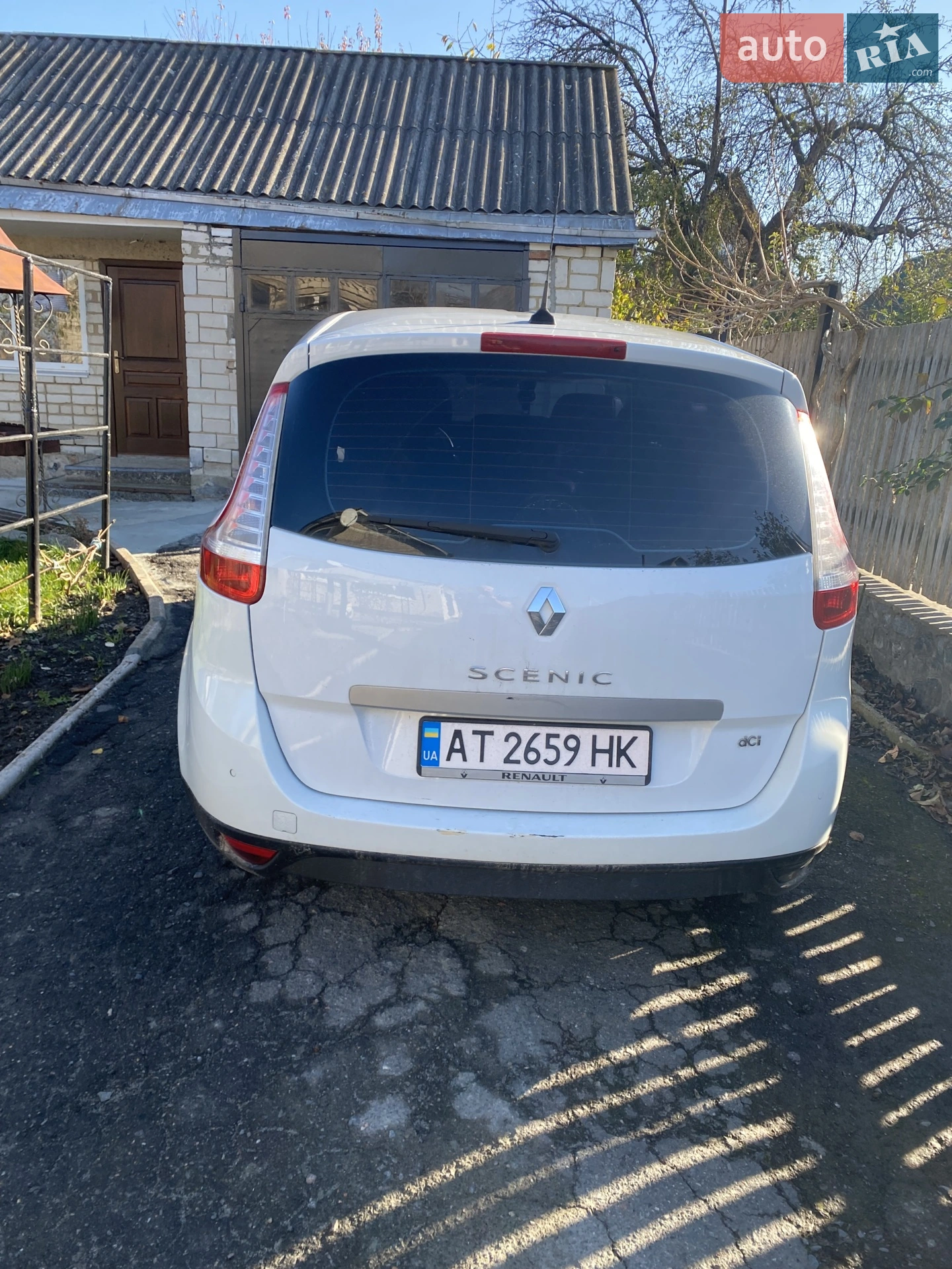 2010 Renault Scenic - мініатюра 12
