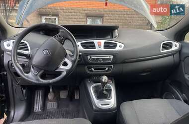 Мінівен Renault Megane Scenic 2010 в 