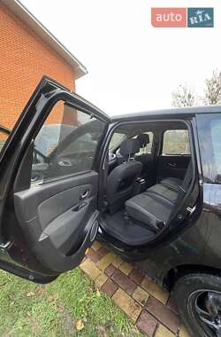 Мінівен Renault Megane Scenic 2010 в 
