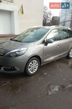 Минивэн Renault Megane Scenic 2016 в Киеве