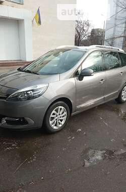 Минивэн Renault Megane Scenic 2016 в Киеве