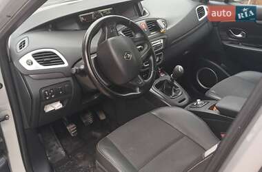 Мінівен Renault Megane Scenic 2010 в Чернівцях