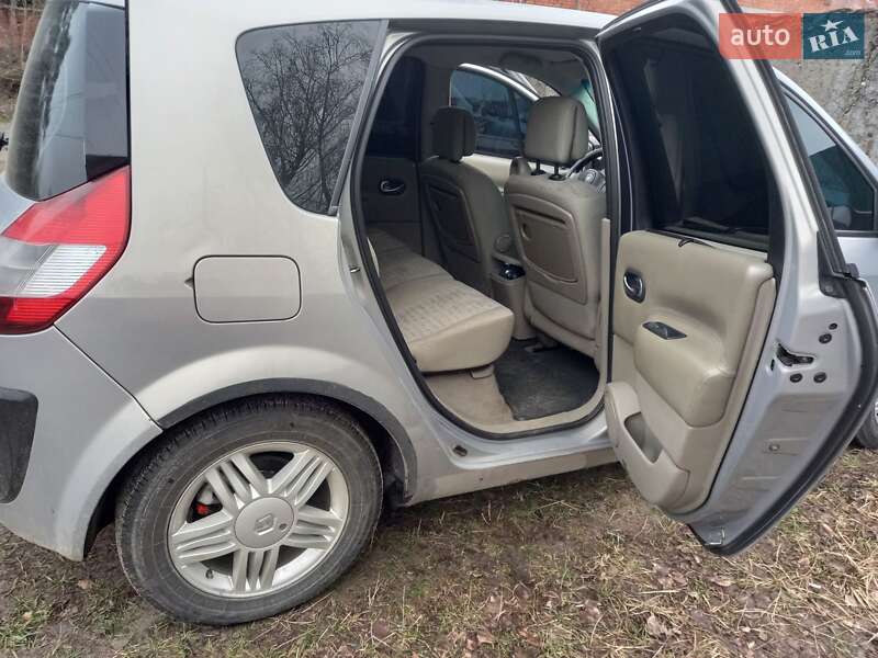 Мінівен Renault Megane Scenic 2004 в Славуті фото 5 Мінівен Renault Megane Scenic 2004 в Славуті