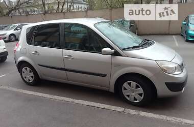 Минивэн Renault Megane Scenic 2005 в Киеве