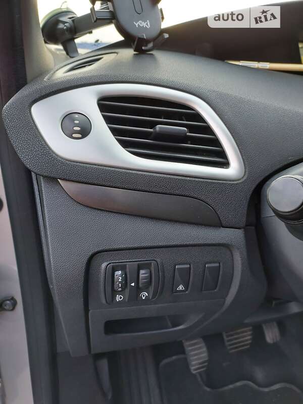 Минивэн Renault Megane Scenic 2009 в Виннице фото 20 Минивэн Renault Megane Scenic 2009 в Виннице