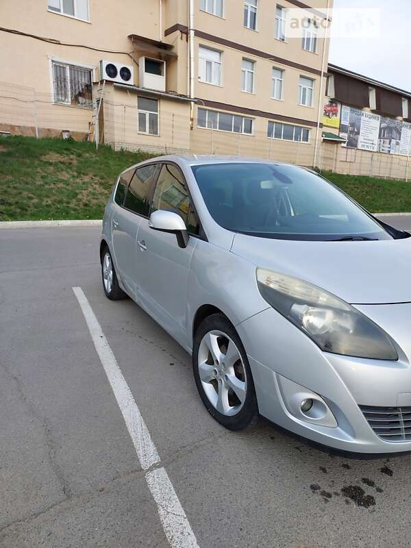 Минивэн Renault Megane Scenic 2009 в Виннице фото 29 Минивэн Renault Megane Scenic 2009 в Виннице