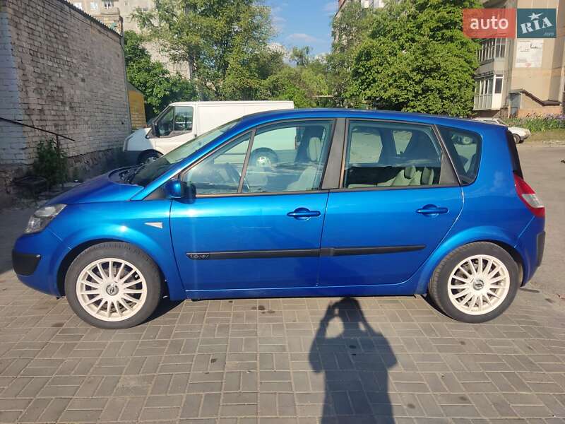 Renault Megane Scenic 2005