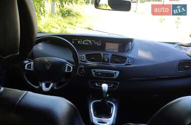 Мінівен Renault Megane Scenic 2012 в 