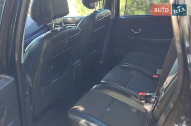 Мінівен Renault Megane Scenic 2012 в 