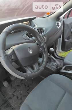 Мінівен Renault Megane Scenic 2010 в Чернівцях