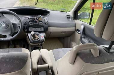 Минивэн Renault Megane Scenic 2003 в 