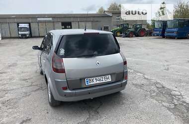 Минивэн Renault Megane Scenic 2004 в Красилове