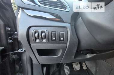 Минивэн Renault Megane Scenic 2015 в 