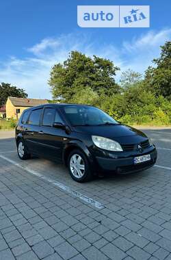 Минивэн Renault Megane Scenic 2009 в 