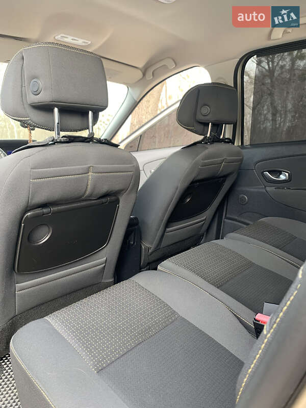 Минивэн Renault Megane Scenic 2009 в Виннице