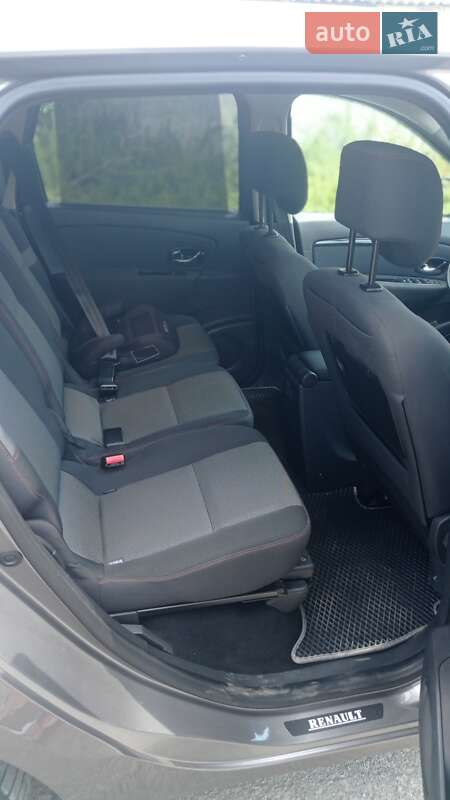 Минивэн Renault Megane Scenic 2016 в Тернополе фото 15 Минивэн Renault Megane Scenic 2016 в Тернополе