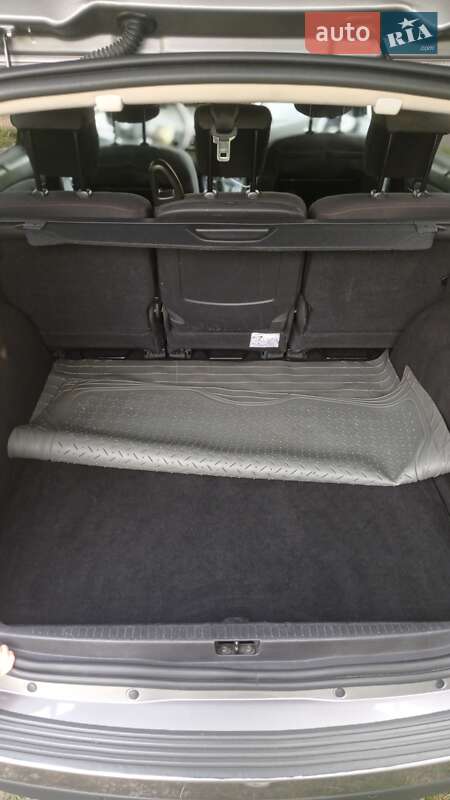 Минивэн Renault Megane Scenic 2016 в Тернополе фото 24 Минивэн Renault Megane Scenic 2016 в Тернополе
