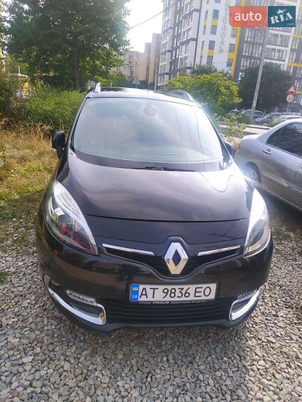 Мінівен Renault Megane Scenic 2015 в Івано-Франківську