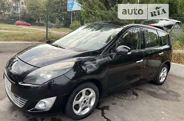 Мінівен Renault Megane Scenic 2011 в Києві