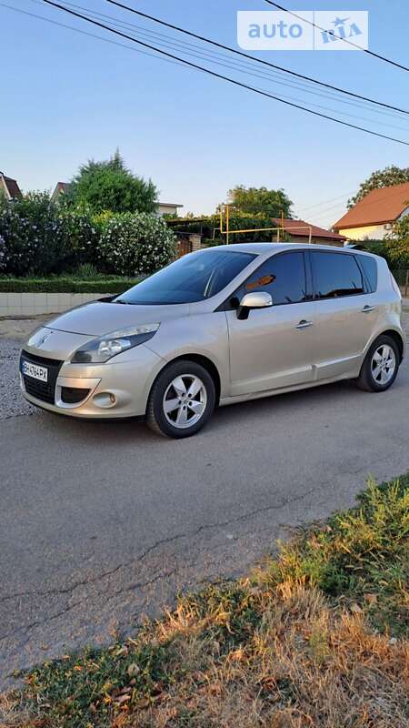 Мінівен Renault Megane Scenic 2010 в Одесі