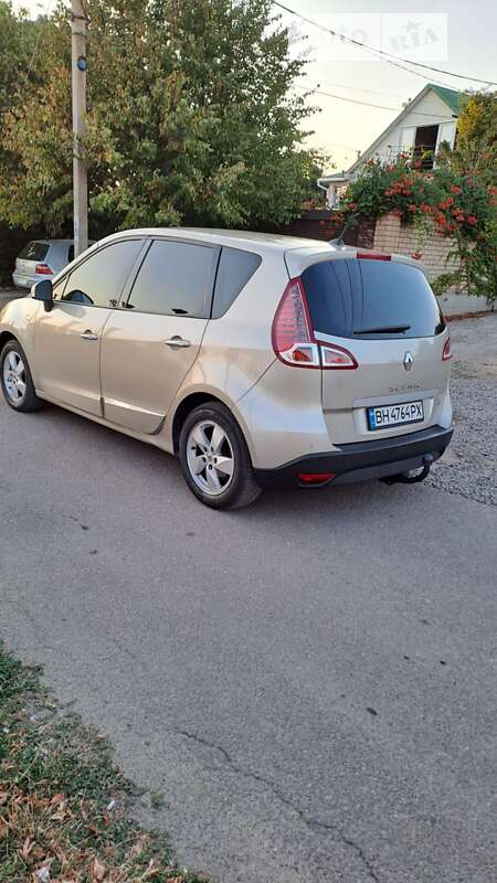 Мінівен Renault Megane Scenic 2010 в Одесі