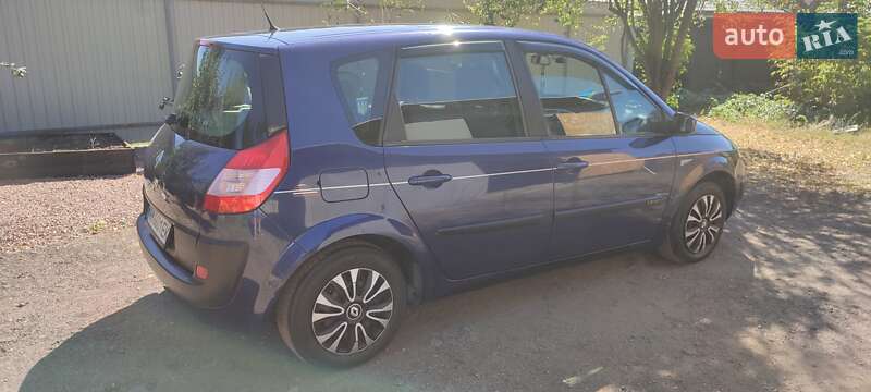 Мінівен Renault Megane Scenic 2004 в Житомирі