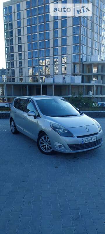 Мінівен Renault Megane Scenic 2011 в Львові