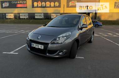 Мінівен Renault Megane Scenic 2010 в Рівному