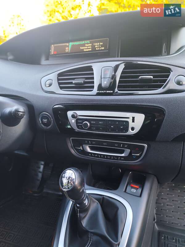 Минивэн Renault Megane Scenic 2013 в Дубно фото 39 Минивэн Renault Megane Scenic 2013 в Дубно