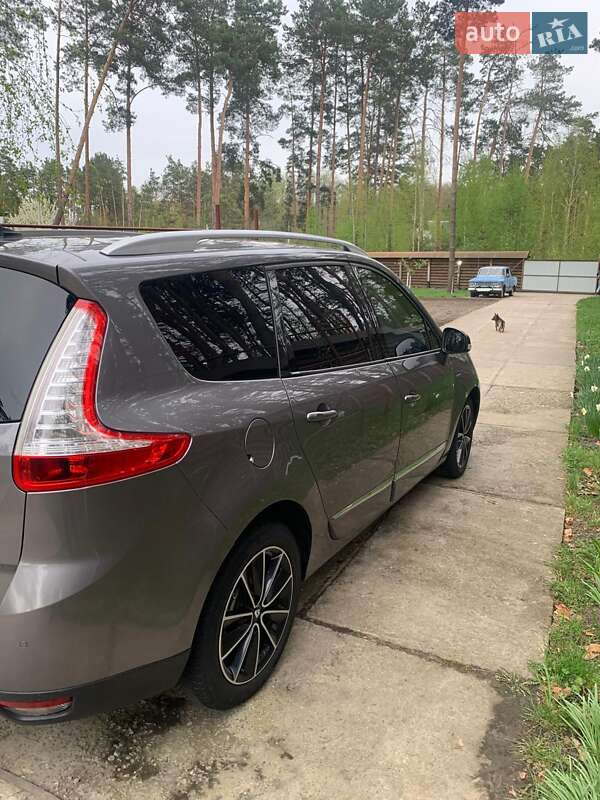 Минивэн Renault Megane Scenic 2013 в Житомире
