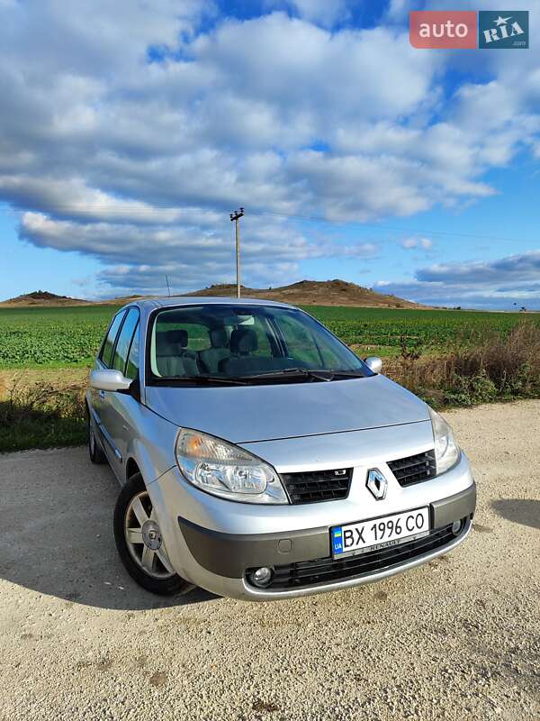 Минивэн Renault Megane Scenic 2005 в Каменец-Подольском