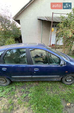 Минивэн Renault Megane Scenic 1997 в 