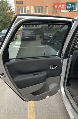 Минивэн Renault Megane Scenic 2005 в 