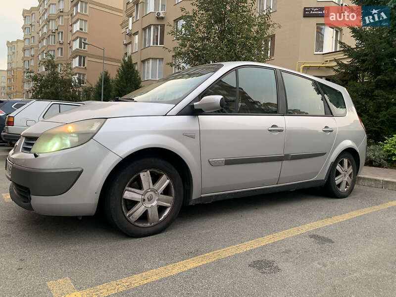Минивэн Renault Megane Scenic 2005 в Киеве