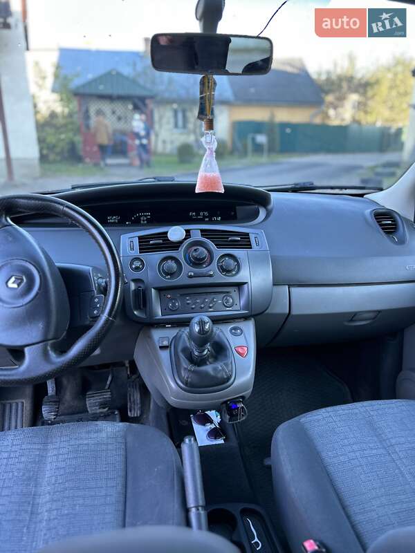 Мінівен Renault Megane Scenic 2007 в Самборі фото 13 Мінівен Renault Megane Scenic 2007 в Самборі