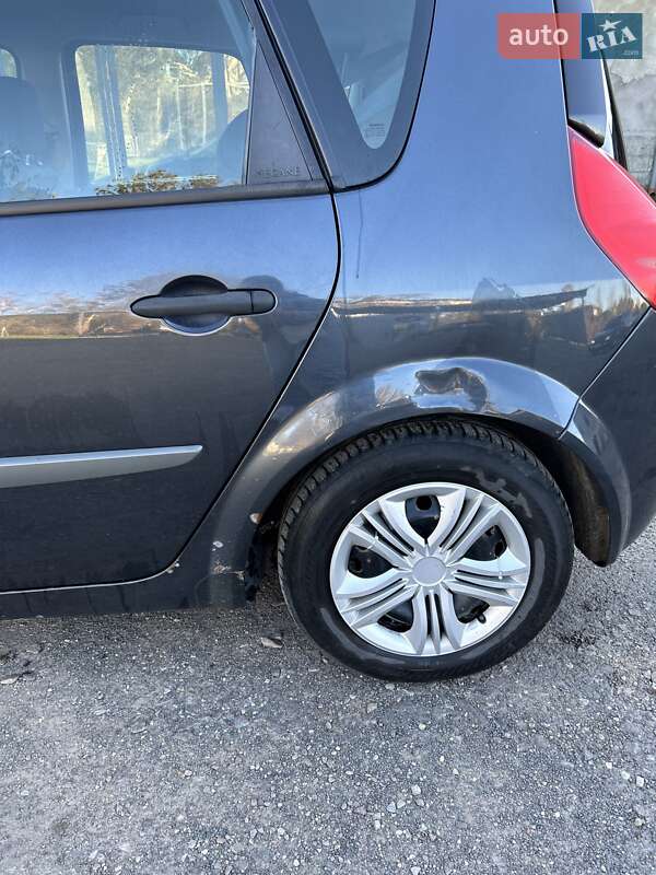 Мінівен Renault Megane Scenic 2007 в Самборі фото 16 Мінівен Renault Megane Scenic 2007 в Самборі