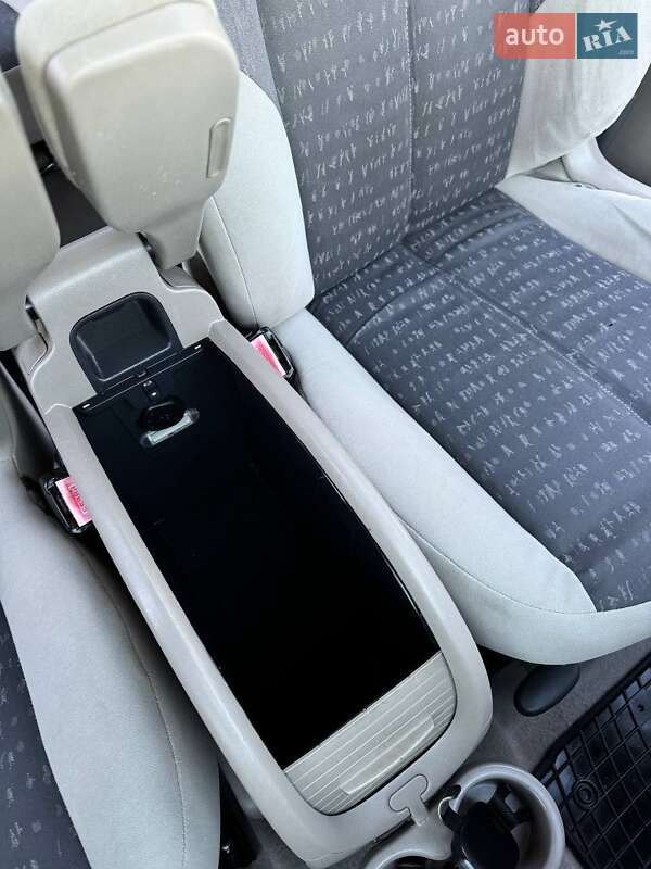 Минивэн Renault Megane Scenic 2006 в Черновцах