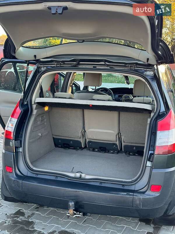 Минивэн Renault Megane Scenic 2006 в Черновцах