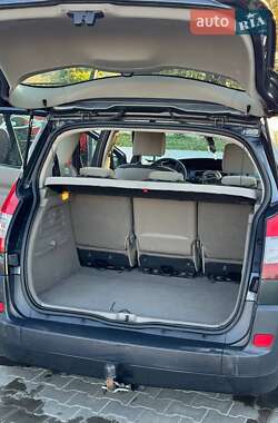 Минивэн Renault Megane Scenic 2006 в 