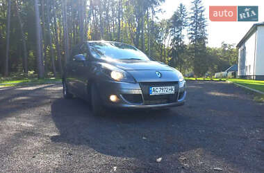 Минивэн Renault Megane Scenic 2010 в Киверцах