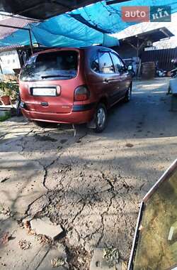 Минивэн Renault Megane Scenic 1998 в 