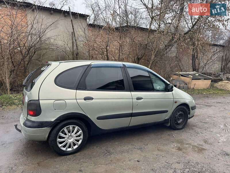 Renault Megane Scenic 1999