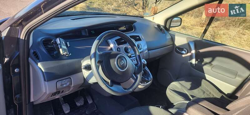 Минивэн Renault Megane Scenic 2006 в Виннице
