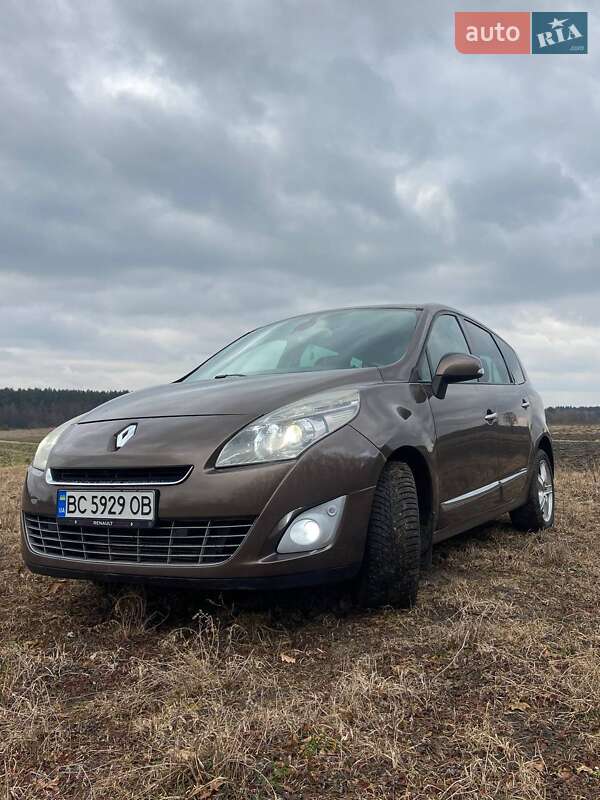 Мінівен Renault Megane Scenic 2010 в Буську