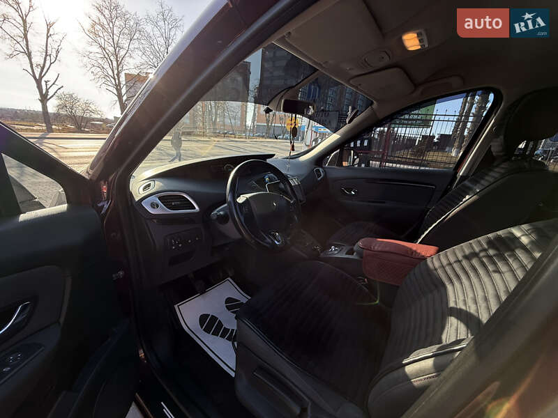 Минивэн Renault Megane Scenic 2013 в Ивано-Франковске фото 13 Минивэн Renault Megane Scenic 2013 в Ивано-Франковске