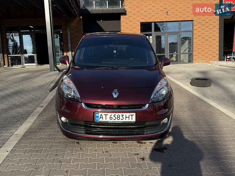 Минивэн Renault Megane Scenic 2013 в Ивано-Франковске фото 40 Минивэн Renault Megane Scenic 2013 в Ивано-Франковске