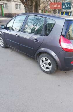 Минивэн Renault Megane Scenic 1999 в 
